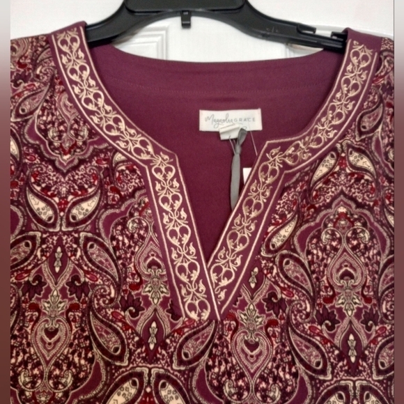 Magnolia Grace Women's Dress Sz S Zuri Embroidered Knit Burgundy Paisley Soft - Picture 7 of 7